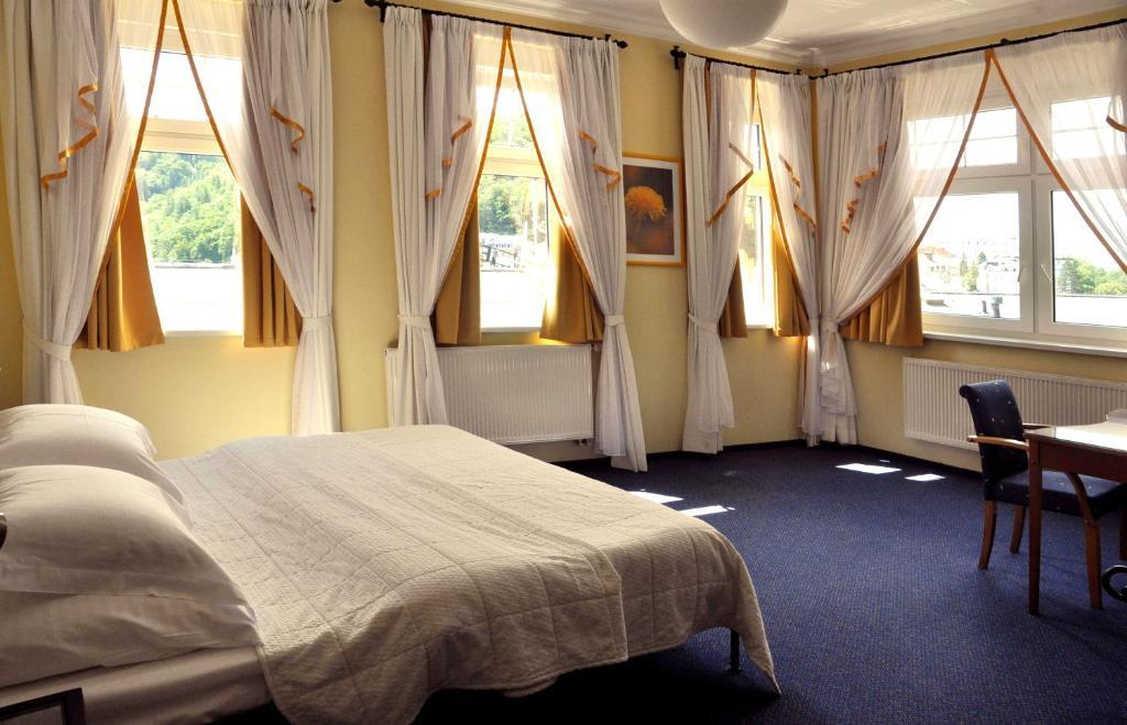 Apartamento Festival Karlovy Vary Habitación foto