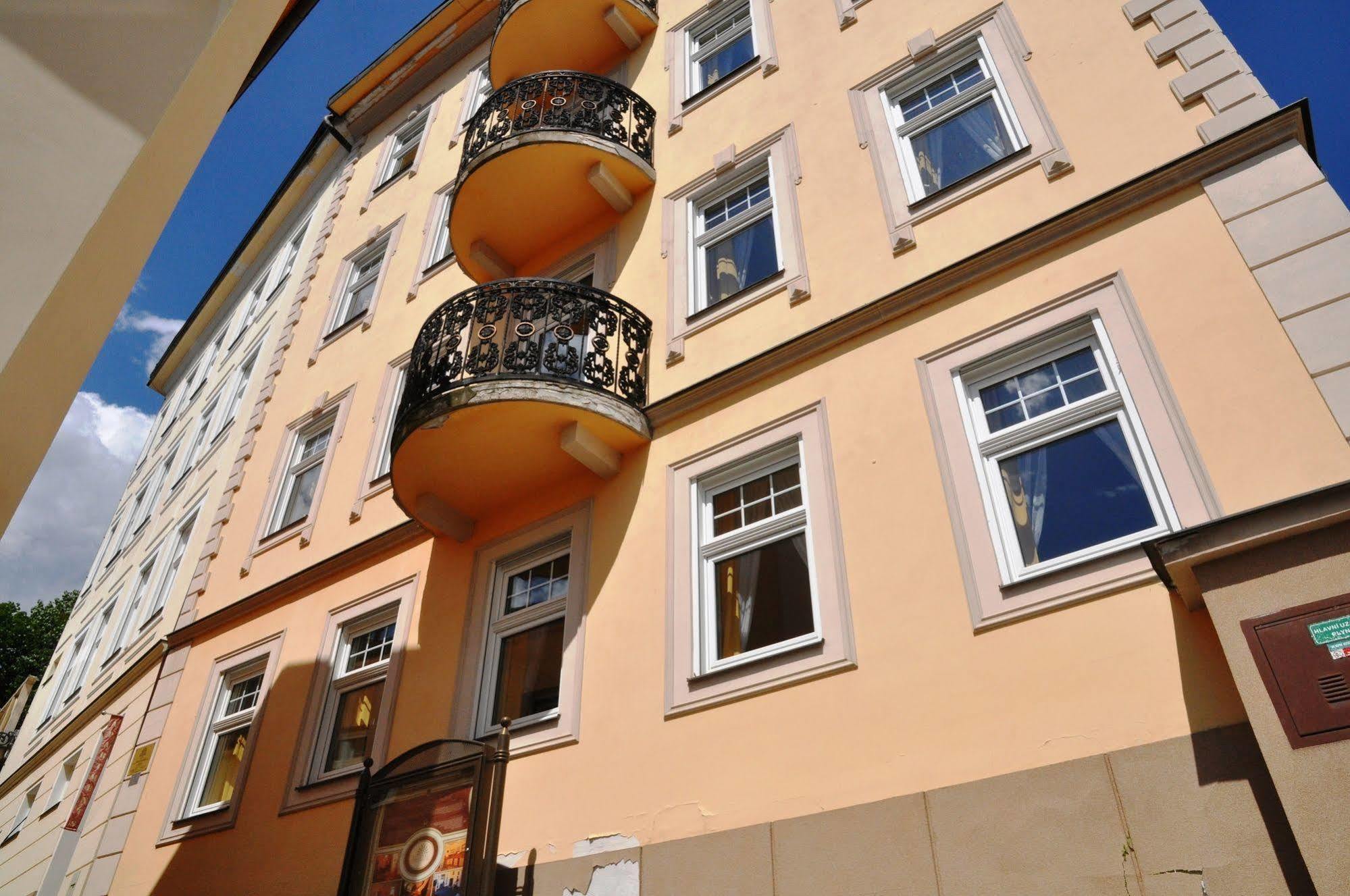 Apartamento Festival Karlovy Vary Exterior foto